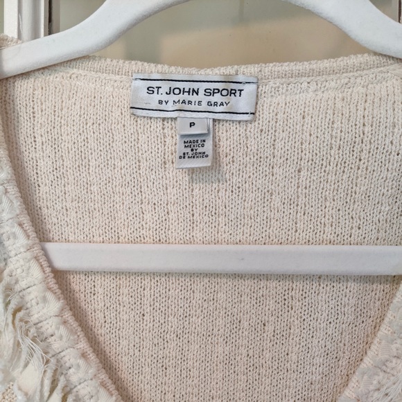 Beautiful St. John Sport Sweater Jacket - Picture 6 of 6